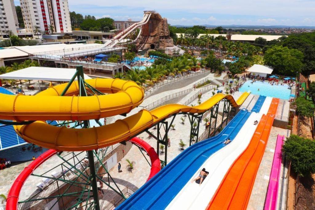 Villas Diroma - Ganhe 1 Dia No Diroma Acqua Park, Splash E Slide Caldas Novas Exterior foto